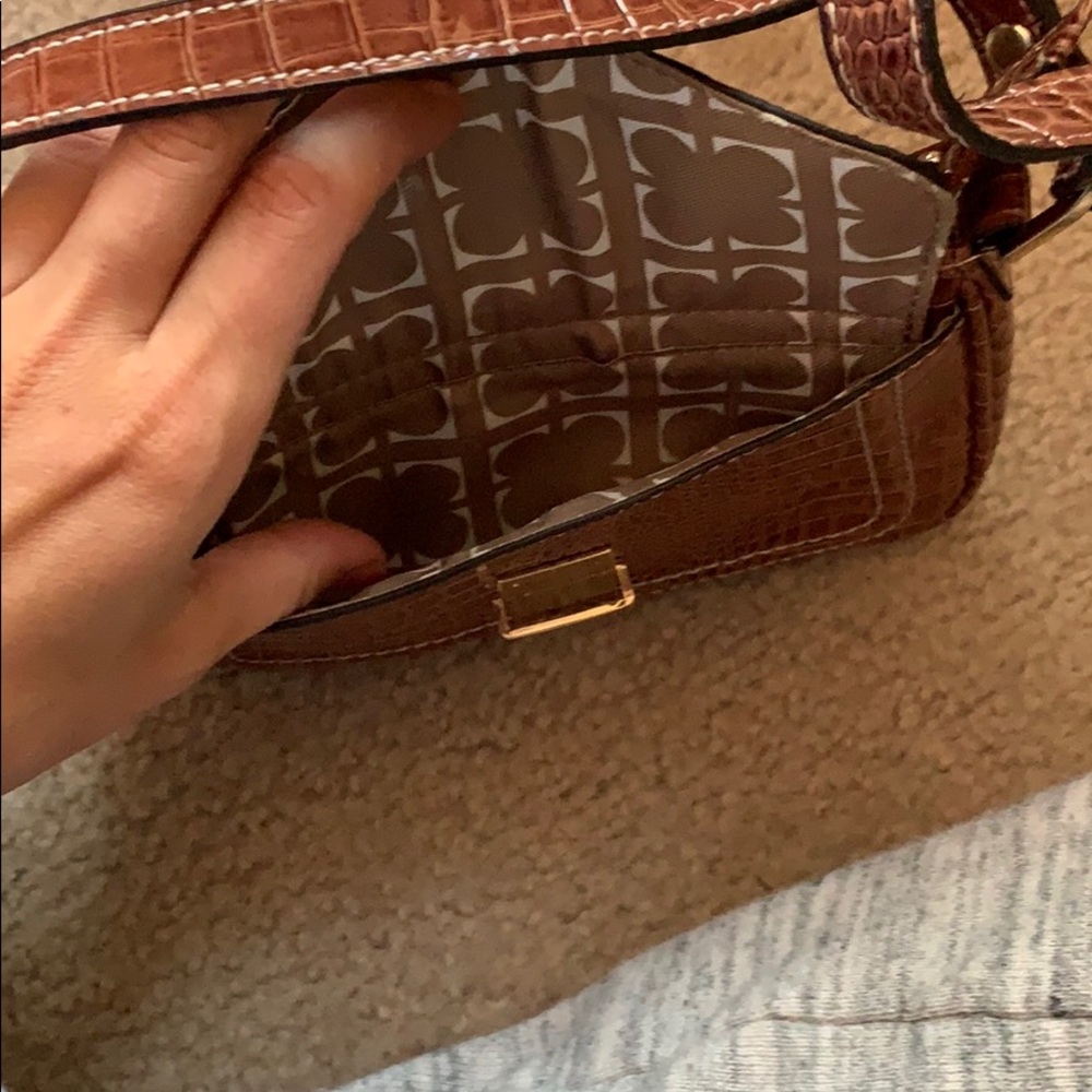 Liz Claiborne - Picture 3 of 6